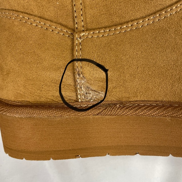 Gap Girls Cozy Faux Suede Sherpa Boots Size 1 NWT - Picture 9 of 9